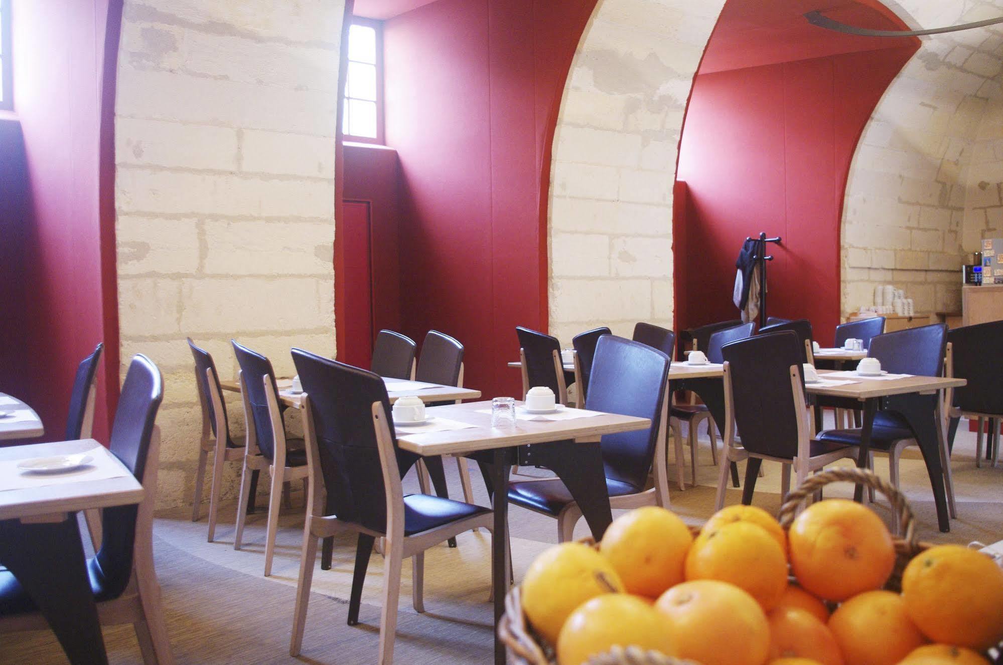 Les Chambres De L'Abbaye Saintes Eksteriør bilde